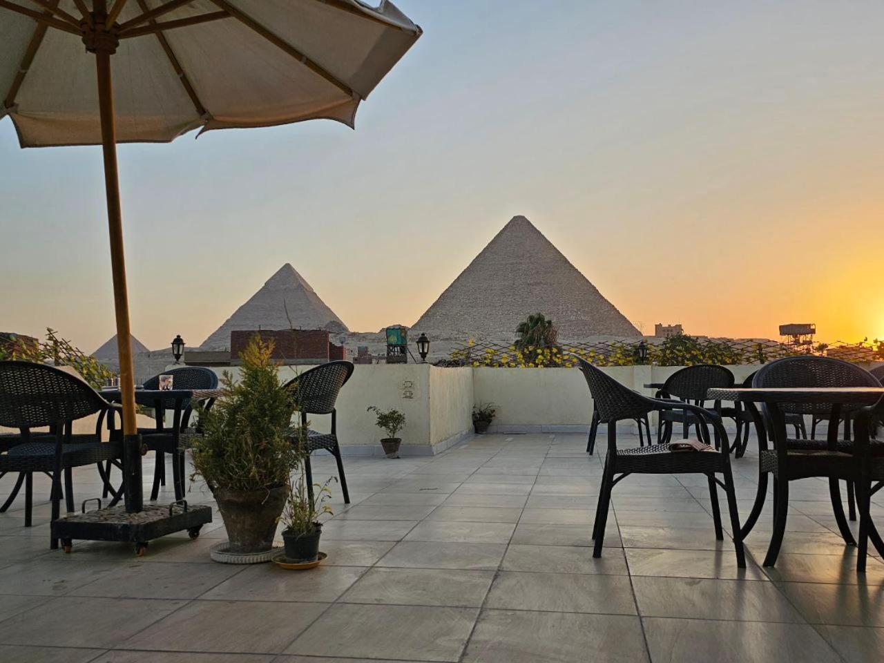 Hur Pyramids Inn Kafret el-Gabal Exterior foto